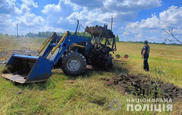 На окраине Харькова подорвался трактор