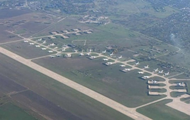 Враг пытается восстановить аэродром в Мелитополе - ГУР