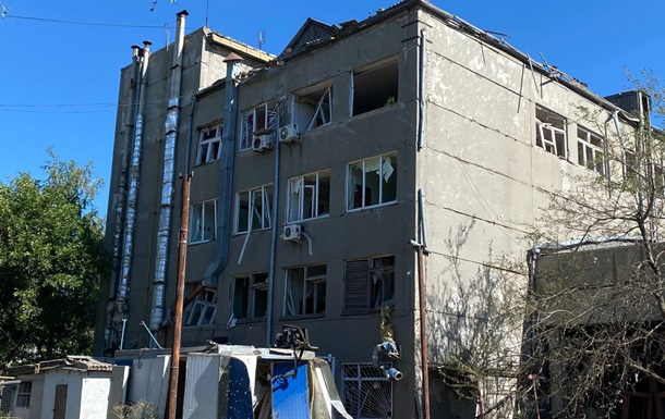 В Николаеве РФ повредила 10 многоэтажек - мэр