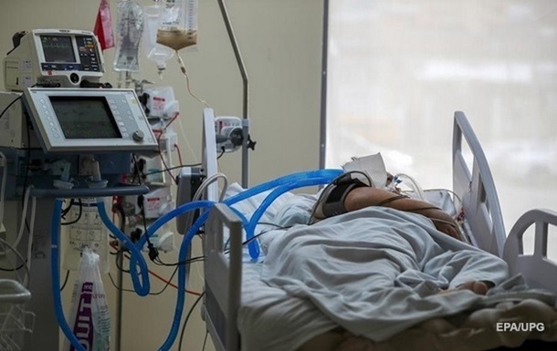 За полгода в Украине 51 человек заболел ботулизмом