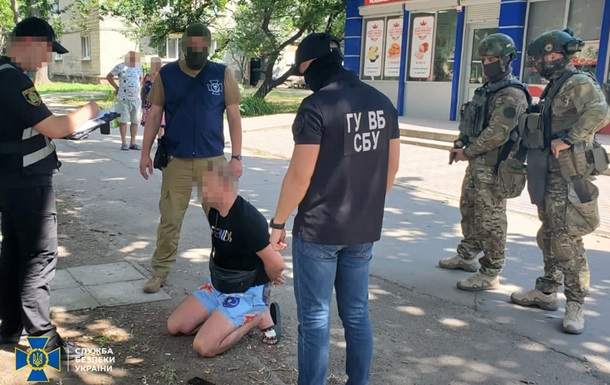 СБУ задержала дельцов,  выдававших  диверсантам украинские паспорта 