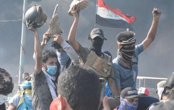 В Іраку протестувальники захопили будівлю парламенту