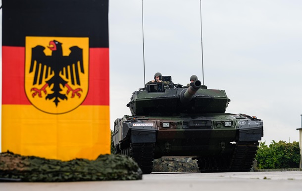 Германия срывает поставки оружия партнерам - FT