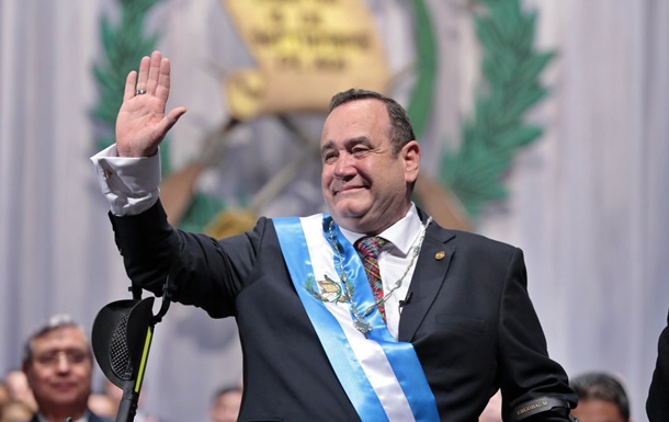У Гватемалі обстріляли делегацію президента