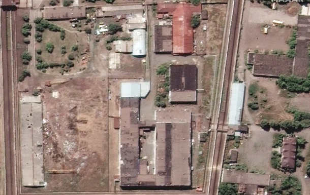 Теракт в Еленовке: спутниковые снимки подтвердили взрыв изнутри