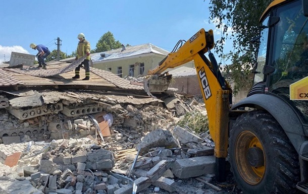 У Бахмуті ситуація погіршується, але поки що контрольована - мерія