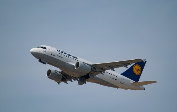 Lufthansa не станет летать в РФ до весны