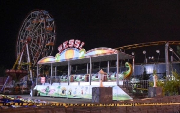 Woman dies in Turkish amusement park