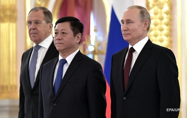 Китай назвав США `призвідником` війни в Україні