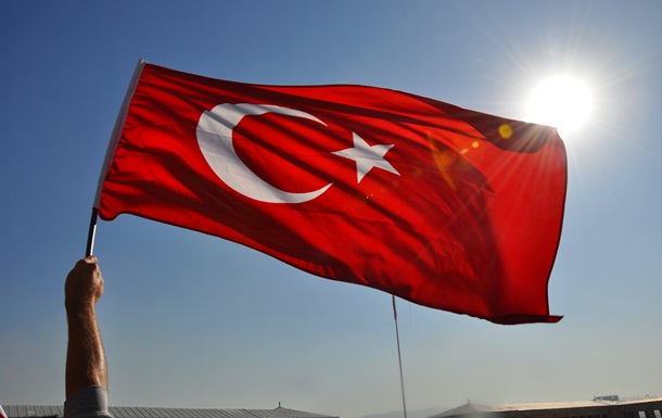 Кримським татарам видають довгостроковий дозвіл на проживання в Туреччині