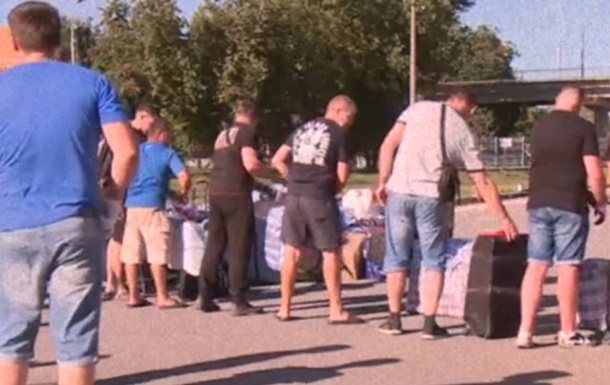 РФ начала депортировать украинцев обратно в Мариуполь - мэрия
