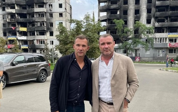Лиев Шрайбер посетил разрушенную оккупантами Бородянку