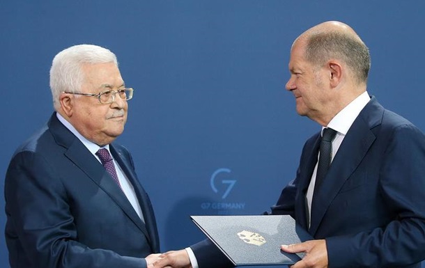 Німеччина ще не готова визнати Палестину - Шольц
