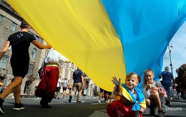 Социологи выяснили, сколько украинцев считают себя гражданами своей страны