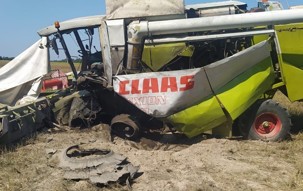 Трактор подорвался на мине при сборе урожая на Киевщине