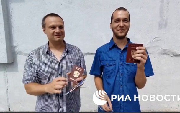 В Купянске оккупанты начали выдавать паспорта РФ