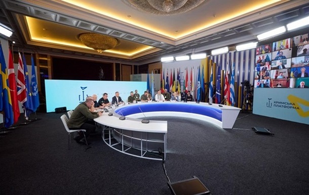 Крымская платформа объединила 60 представителей разных делегаций