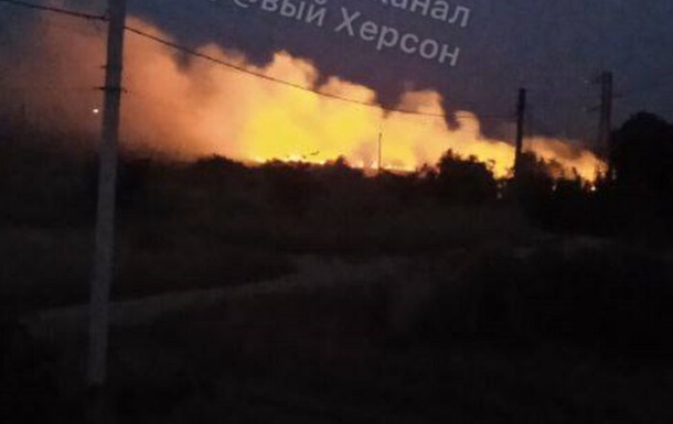 У районі Антонівського моста пролунали вибухи