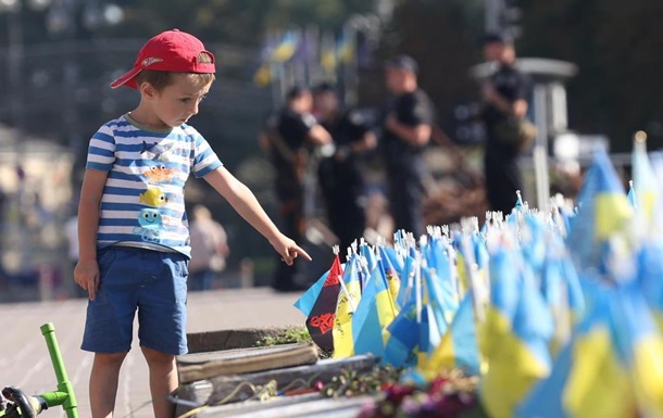 Під виття сирен: як Київ відзначив День Незалежності