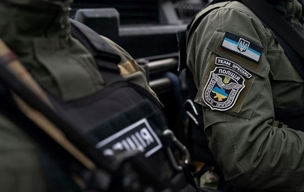 На Луганщине более 240 правоохранителей перешли на сторону РФ