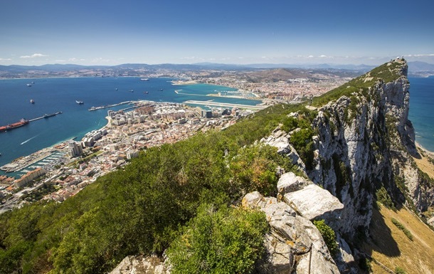 Гібралтару повторно надали статус міста