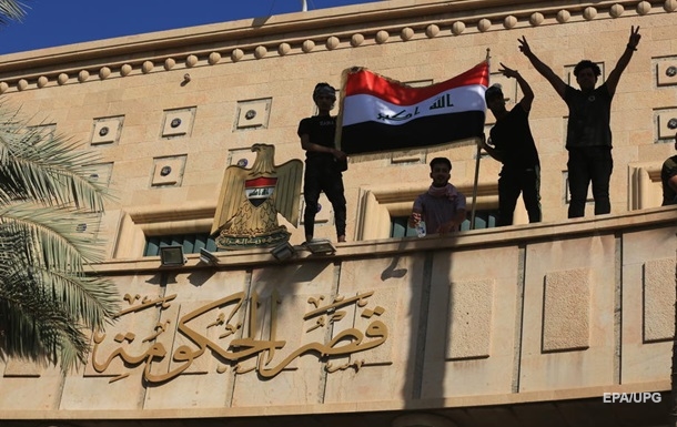 В Багдаде более 10 жертв политических протестов