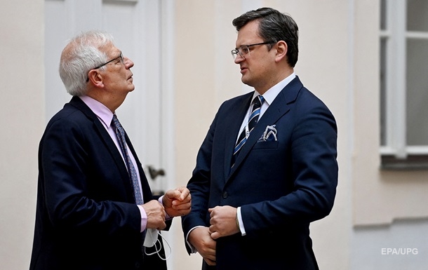 Кулеба и Боррель обсудили помощь Украине и противодействие РФ