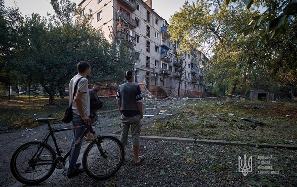 На Донбассе жертвами обстрелов стали четыре человека