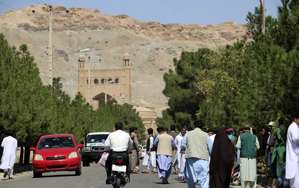 В Афганистане из-за взрыва в мечети погибли 18 человек