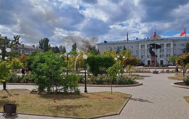В Бердянске взорвали авто  коменданта  города - СМИ