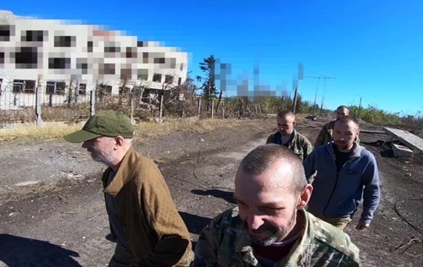Появилось видео обмена украинских военных на Донбассе