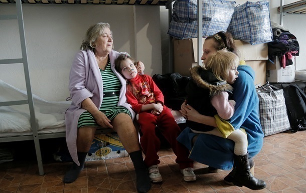 Принявшим переселенцев украинцам удвоят компенсацию