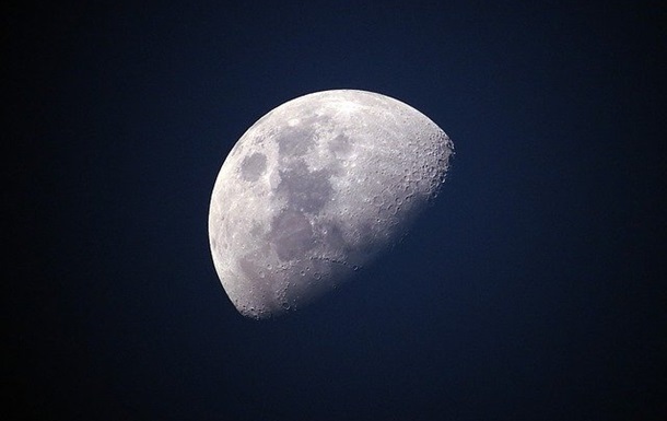 Россия сдвинула сроки миссии на Луну