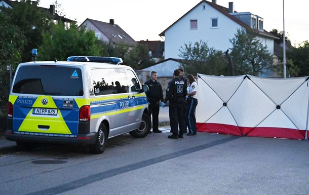 В Германии нападавшего с ножом на людей мужчину застрелила полиция