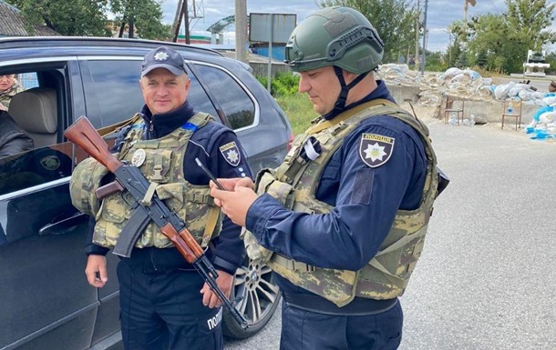 Поліція розпочала роботу на звільненій території Харківщини