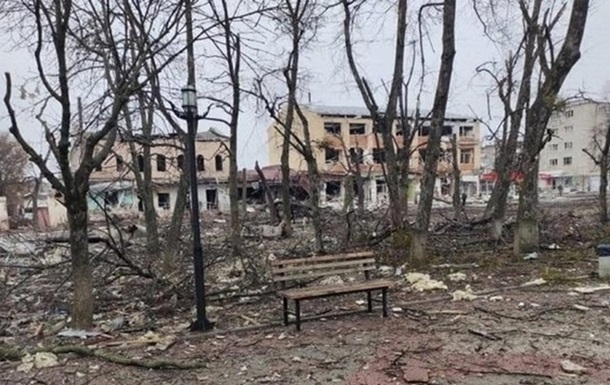 В Ізюмі загинули щонайменше тисяча цивільних - депутат