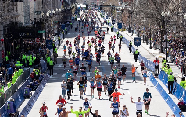 Росіян і білорусів не пустять на старт Бостонського марафону у 2023 році