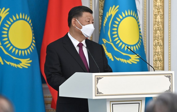 Глава КНР посетил Казахстан
