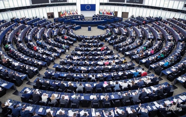 Європарламент більше не вважає Угорщину  повноправною демократією 
