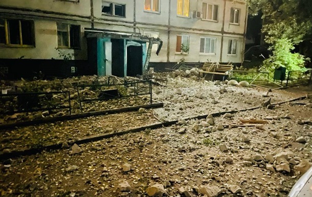 Ночной удар по Харькову: мэр показал последствия 