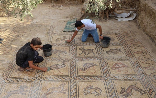 В Газе фермер случайно нашел изысканную византийскую мозаику