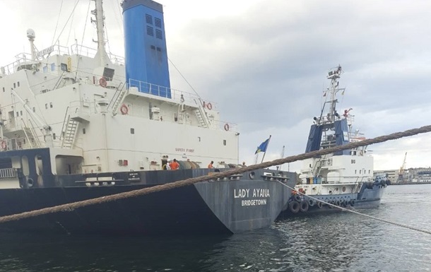З українських портів вийшли ще 11 суден із зерном