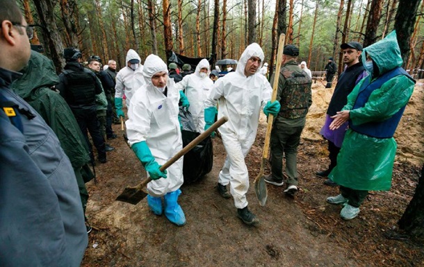 В Изюме закончили эксгумацию убитых украинцев - ОВА