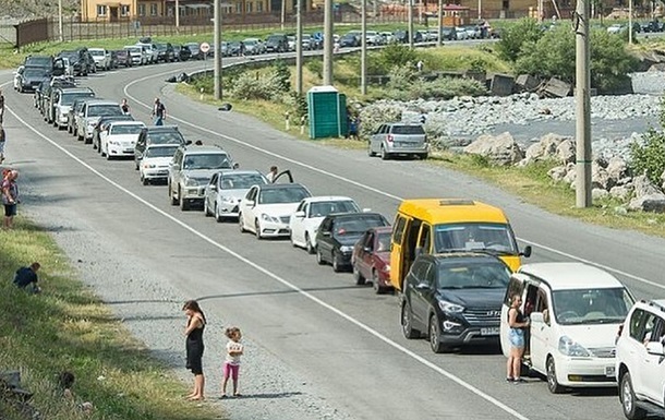 Росіянам дозволили переходити кордон із Грузією пішки