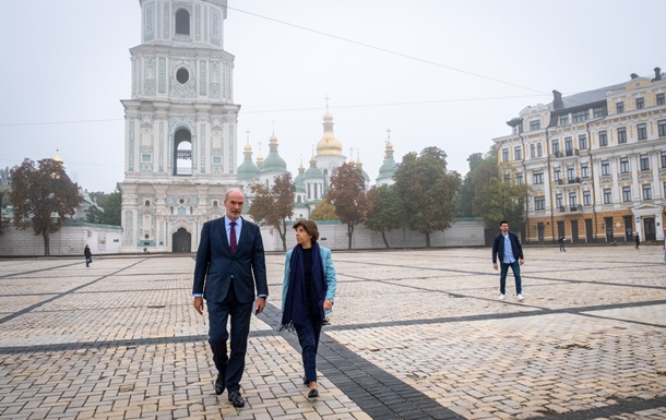 В Киев прибыла глава МИД Франции 
