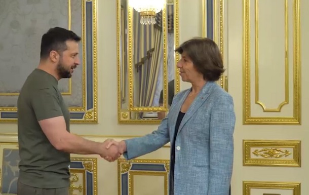 Zelenskyi met with the French Foreign Minister