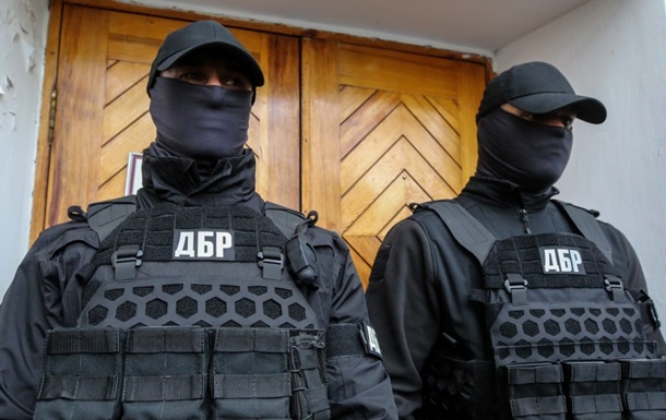 ГБР подозревает львовских правоохранителей в контрабанде 300 кг гашиша