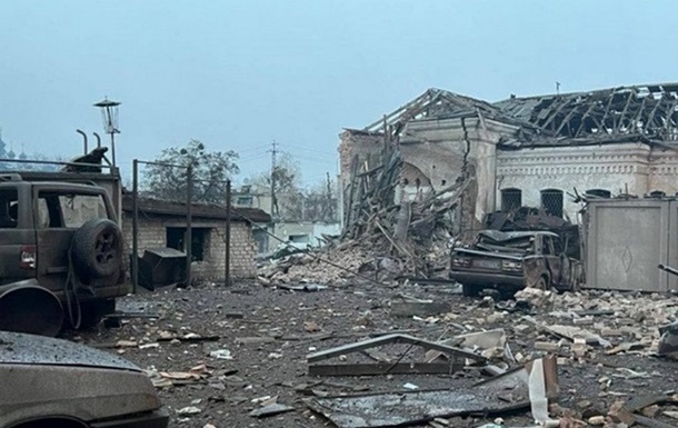 Жилье около 10% украинцев разрушено или повреждено из-за войны - соцопрос 