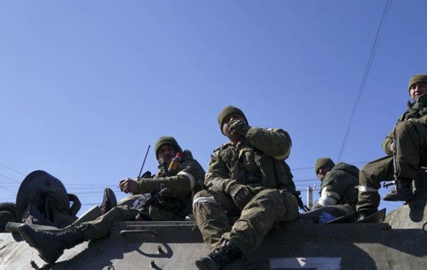 Окупанти укріплюють оборону у Запорізькій області: перекидають війська та активі