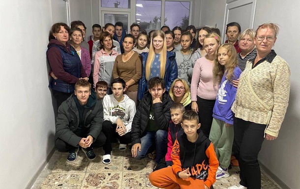 В Украину вернулись 37 депортированных оккупантами детей